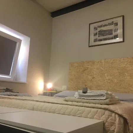 Domus Leydi Apartamento Ivrea
