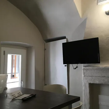 Domus Leydi 아파트