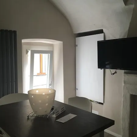 Domus Leydi * Ivrea