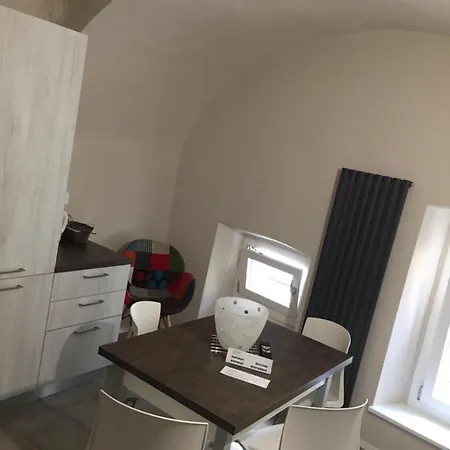 Domus Leydi Διαμέρισμα Ιβρέα